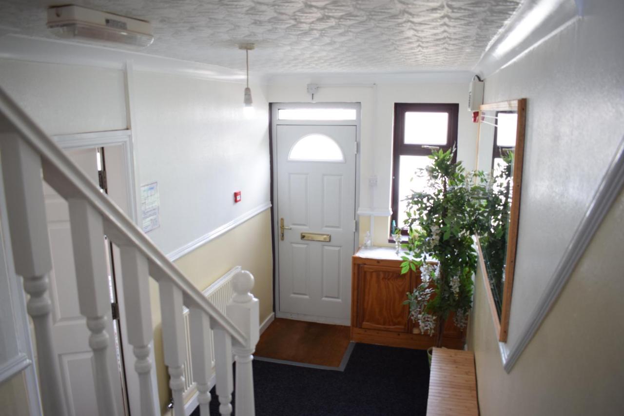 House Stay In Bangor North Wales Esterno foto