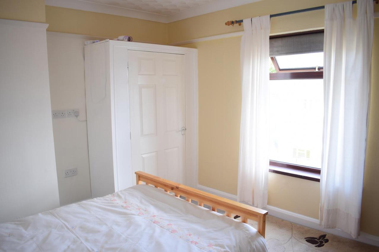 House Stay In Bangor North Wales Esterno foto